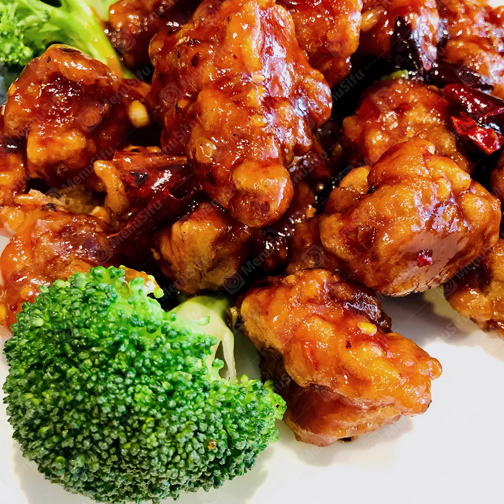 Crispy chicken in spicy and tangy sauce with broccoli at JS Chen's DimSum & BBQ, a Chinese Restaurant in Plano
